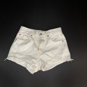 Women's White Distressed Levi’s Denim Shorts